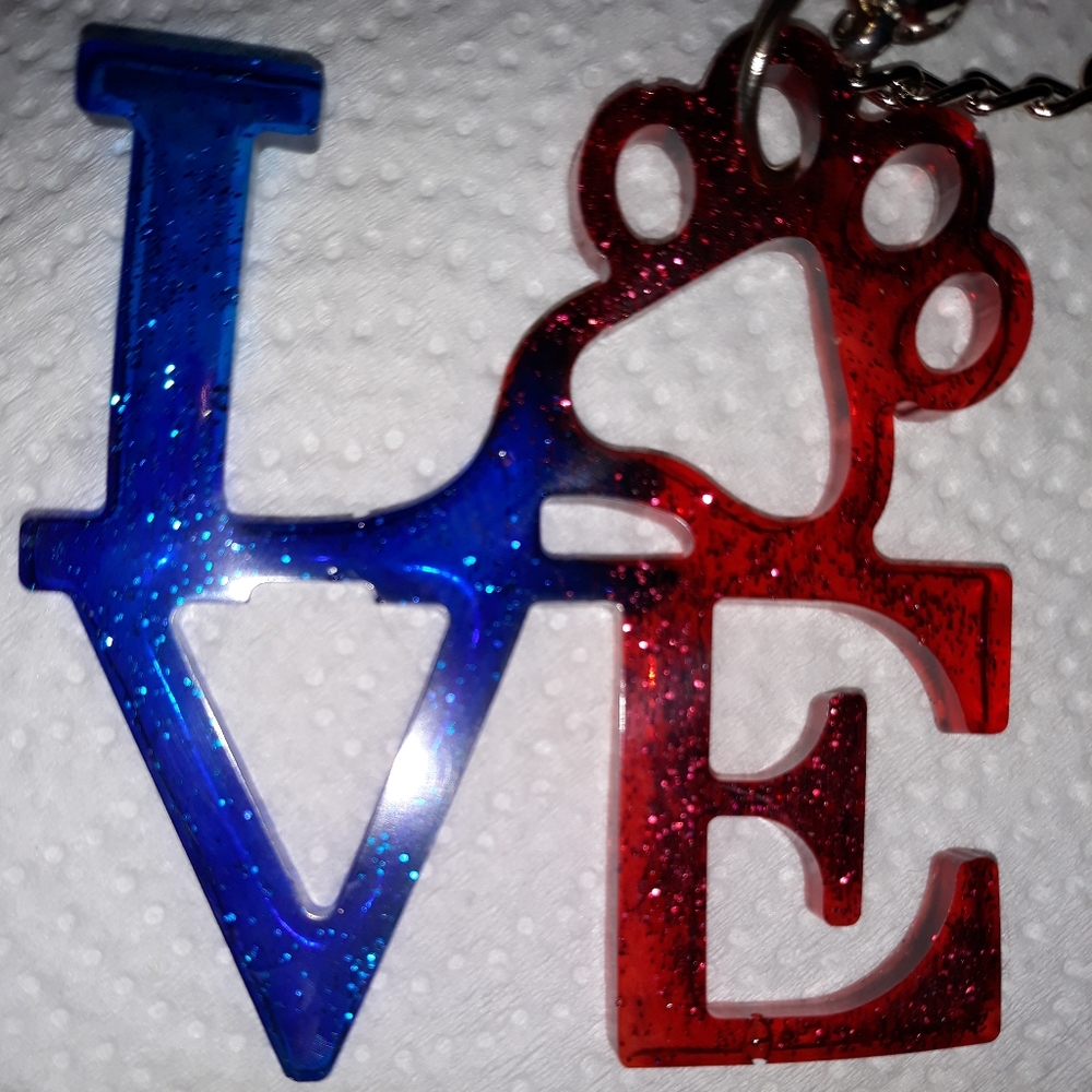 LOVE PET Paw Dog Cat Hand made Red Blue Acrylic Keychain NEW - Picture 2 of 5
